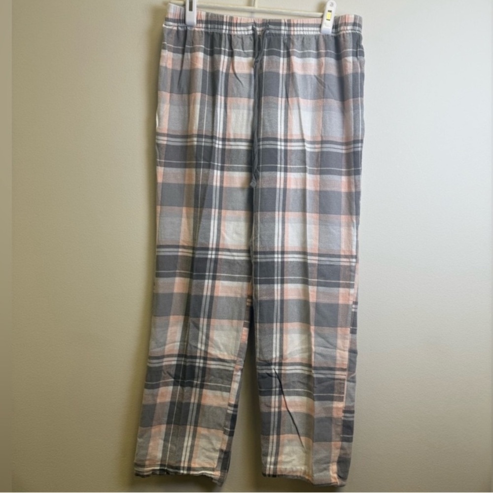 Sonoma Pink and Gray Plaid Pajama Pants Women’s Medium